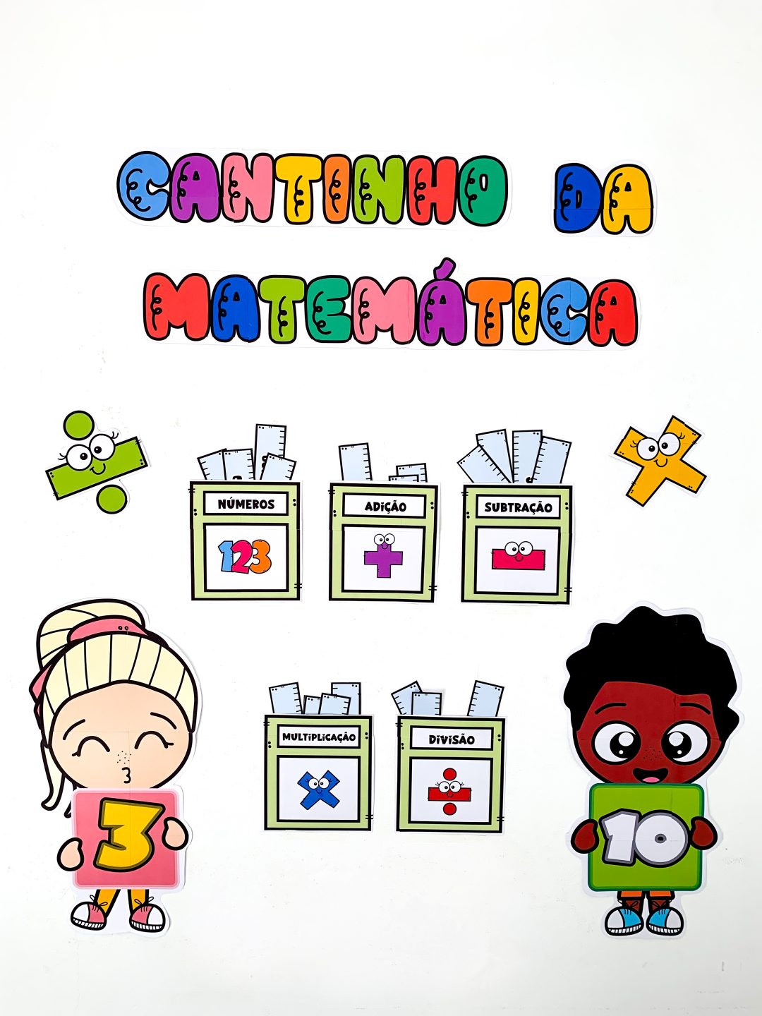 Painel Interativo – Cantinho da Matemática